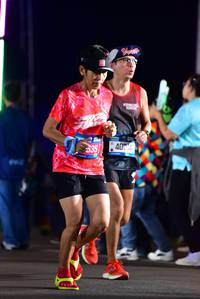BIB: 535, 4004
                            <button type="button" onclick="openModal(20633066)" class="btn btn-primary btn-sm float-right btn-popup" data-toggle="modal" data-target=".modal-high-quality">
                        <i class="fas fa-shopping-cart"></i> Add to Cart
                    </button>
                                            <button type="button" onclick="isThisMe(20633066, true)" class="btn btn-success btn-sm float-right btn-popup btn-isme hidden" data-toggle="tooltip" data-placement="bottom" title="นี่คือรูปของคุณใช่ไหม คลิกที่นี่เพื่อเอาเข้าอัลบั้ม">
                        <i class="fas fa-plus"></i> Add to album
                    </button>
                    <button type="button" onclick="isThisMe(20633066, false)" class="btn btn-warning btn-sm float-right btn-popup btn-isnotme hidden">
                        <i class="fas fa-ban"></i> Remove from album
                    </button>